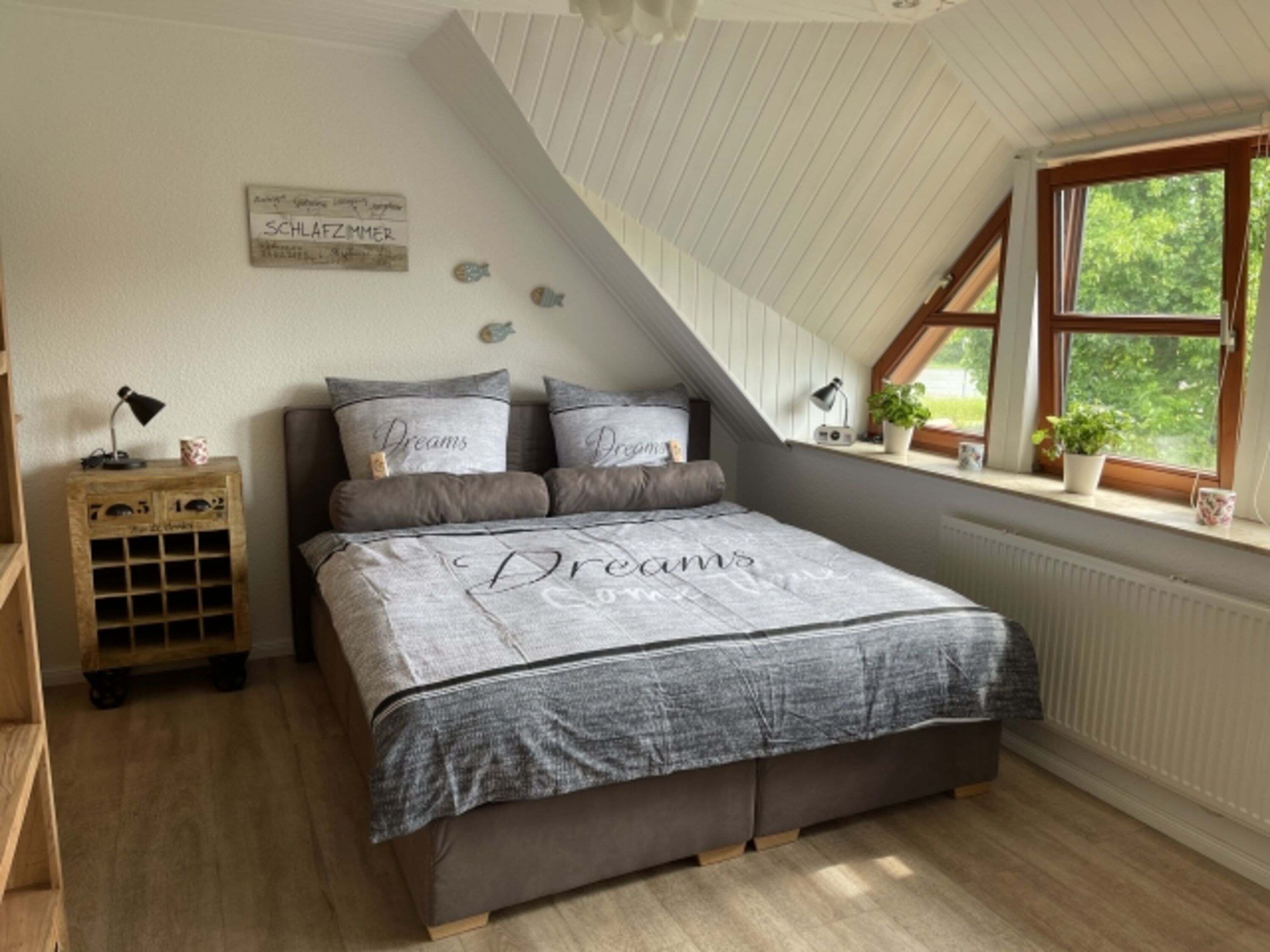 1. Schlafzimmer