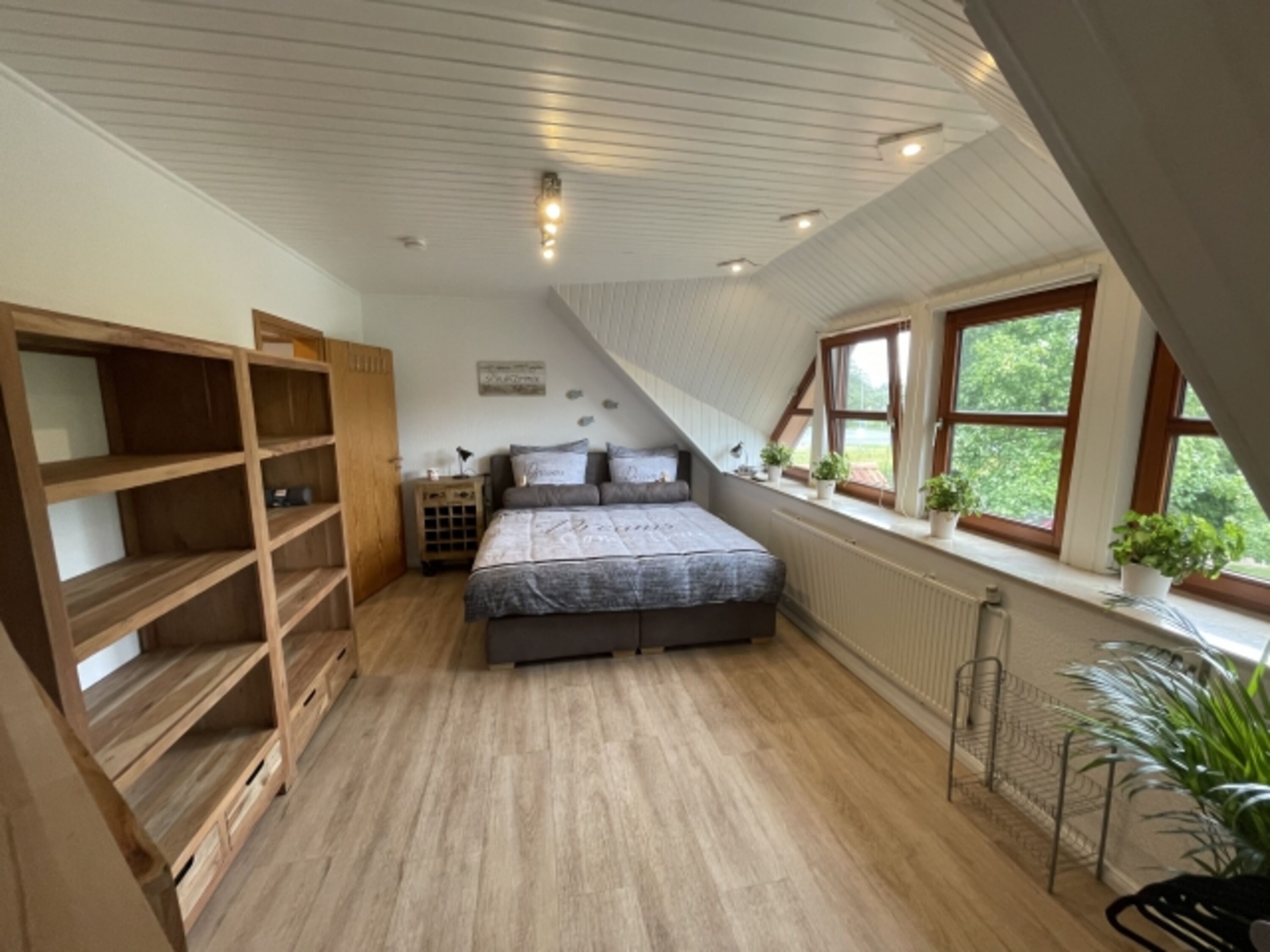 1. Schlafzimmer