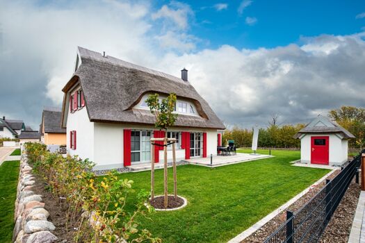 Hausansicht von der Straßenseite