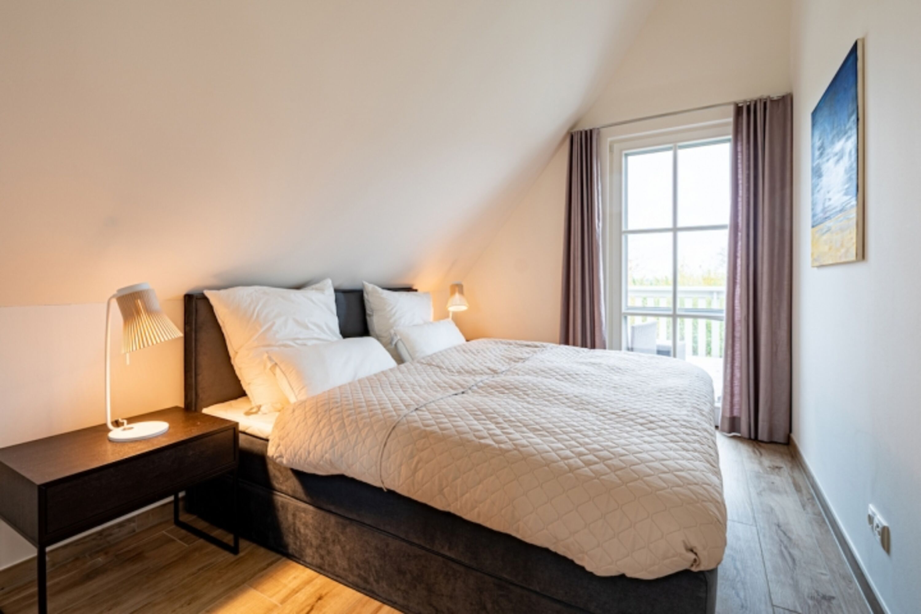 Schlafzimmer 1