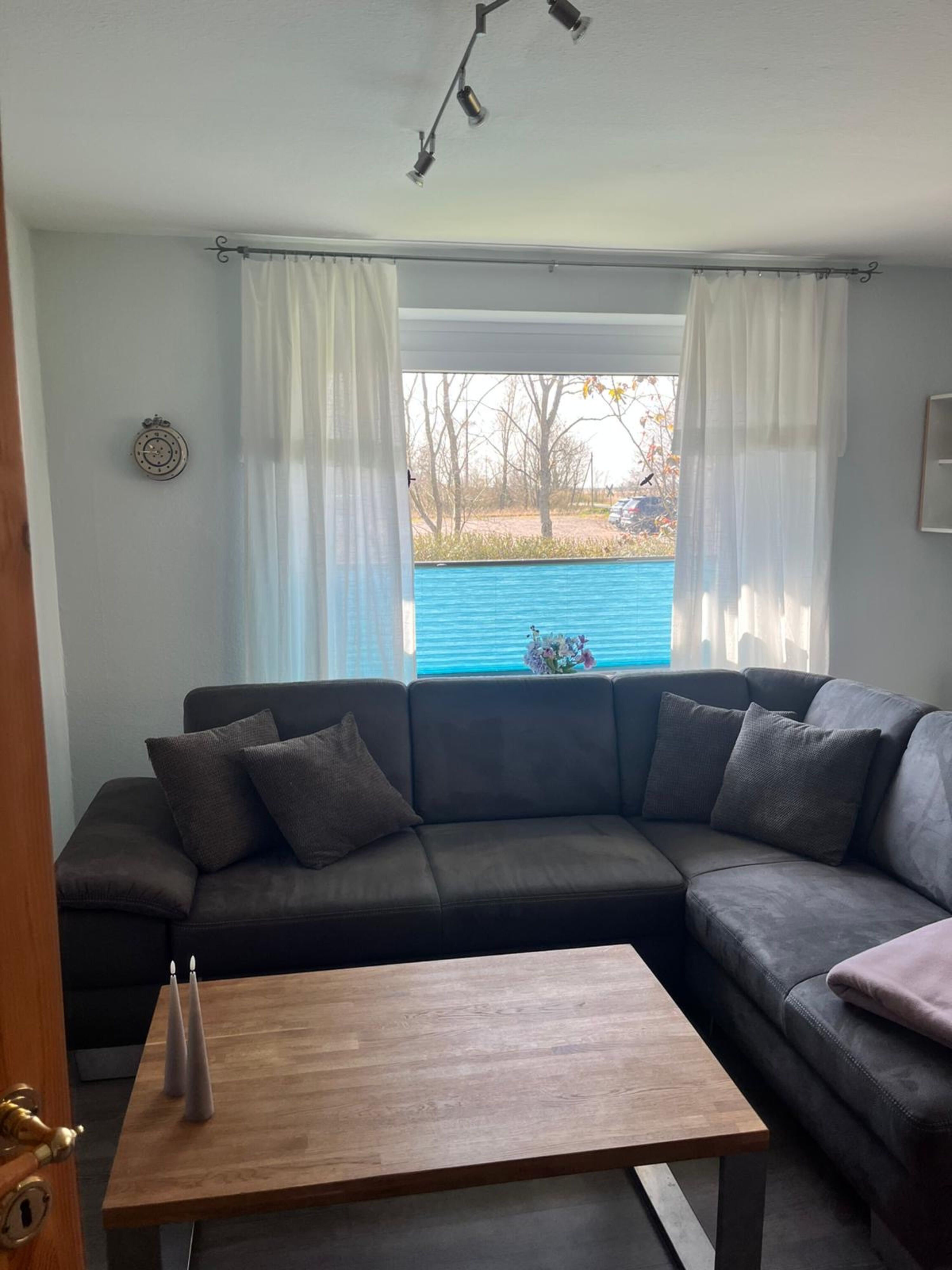 Großzügiges Ecksofa