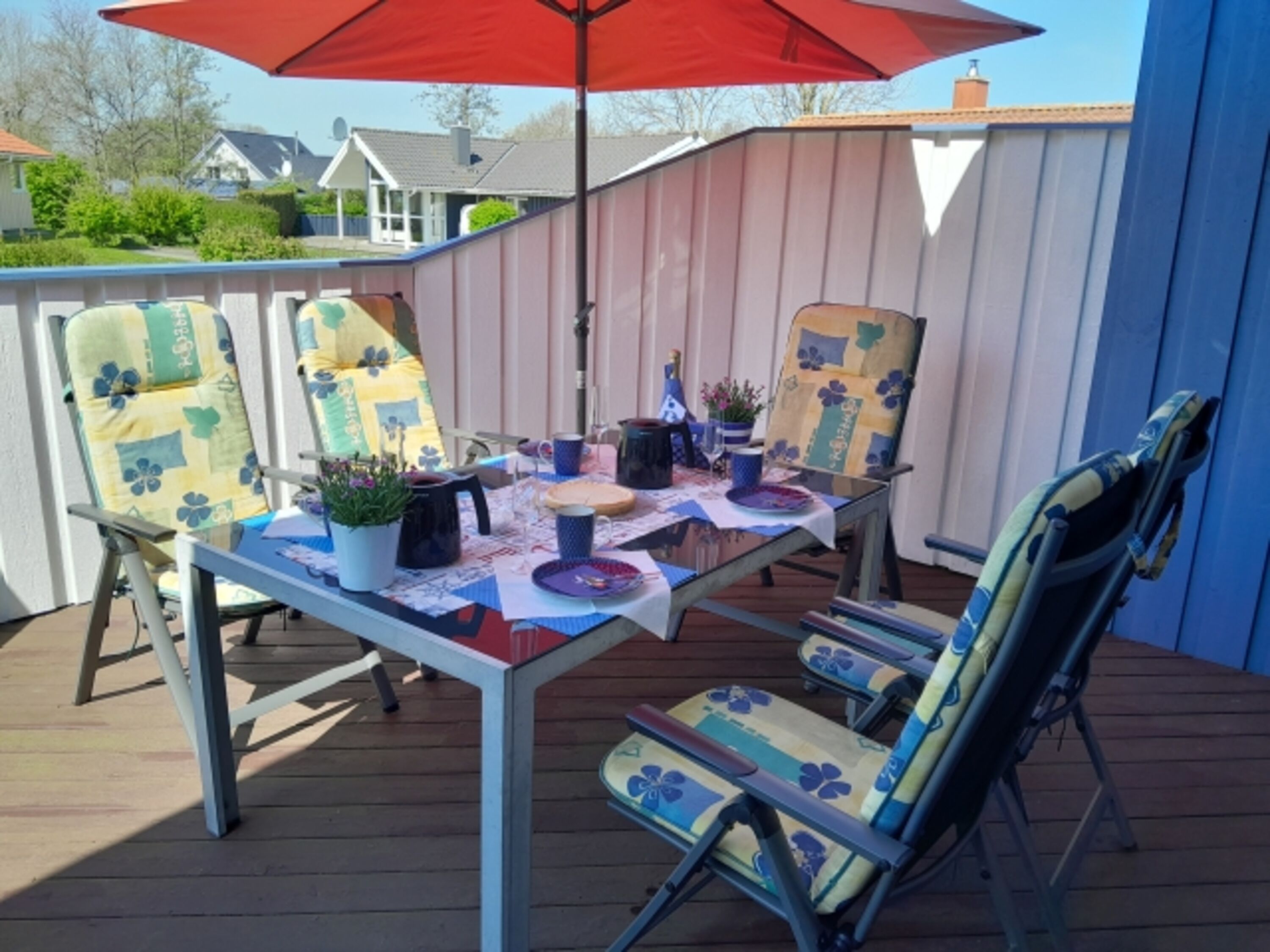Sonnige Terrasse