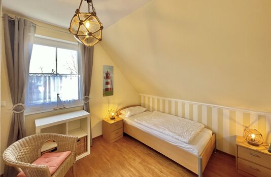 Schlafzimmer 3 im OG,  2 Betten a 90x200cm