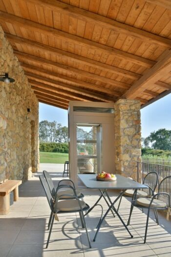 Ausgestattete Terrasse