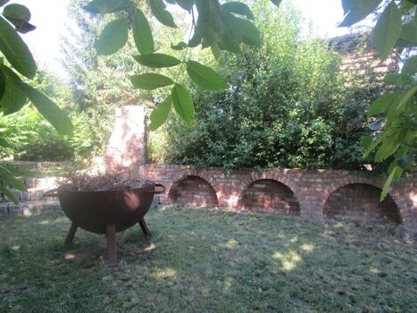 Grillplatz mit Feuerschale