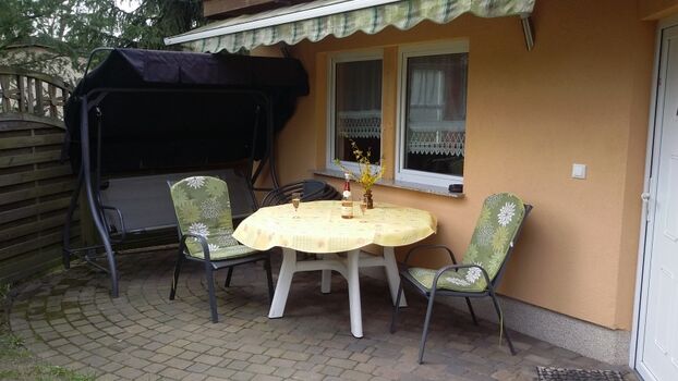 Terrasse mit Markise
