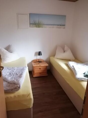 1. Schlafzimmer mit Einzelbetten