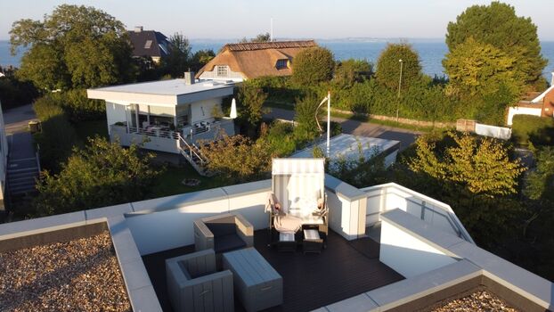 Dachterrasse aus der Vogelperspektive 