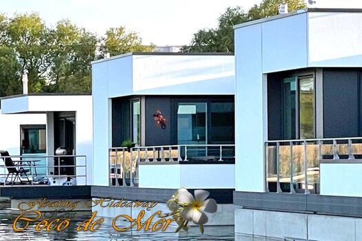 das Coco vom Wasser aus - the Coco from waterside