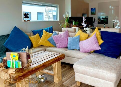 die gemütliche, verbreiterbare Schlafcouch - the cosy sofa bed