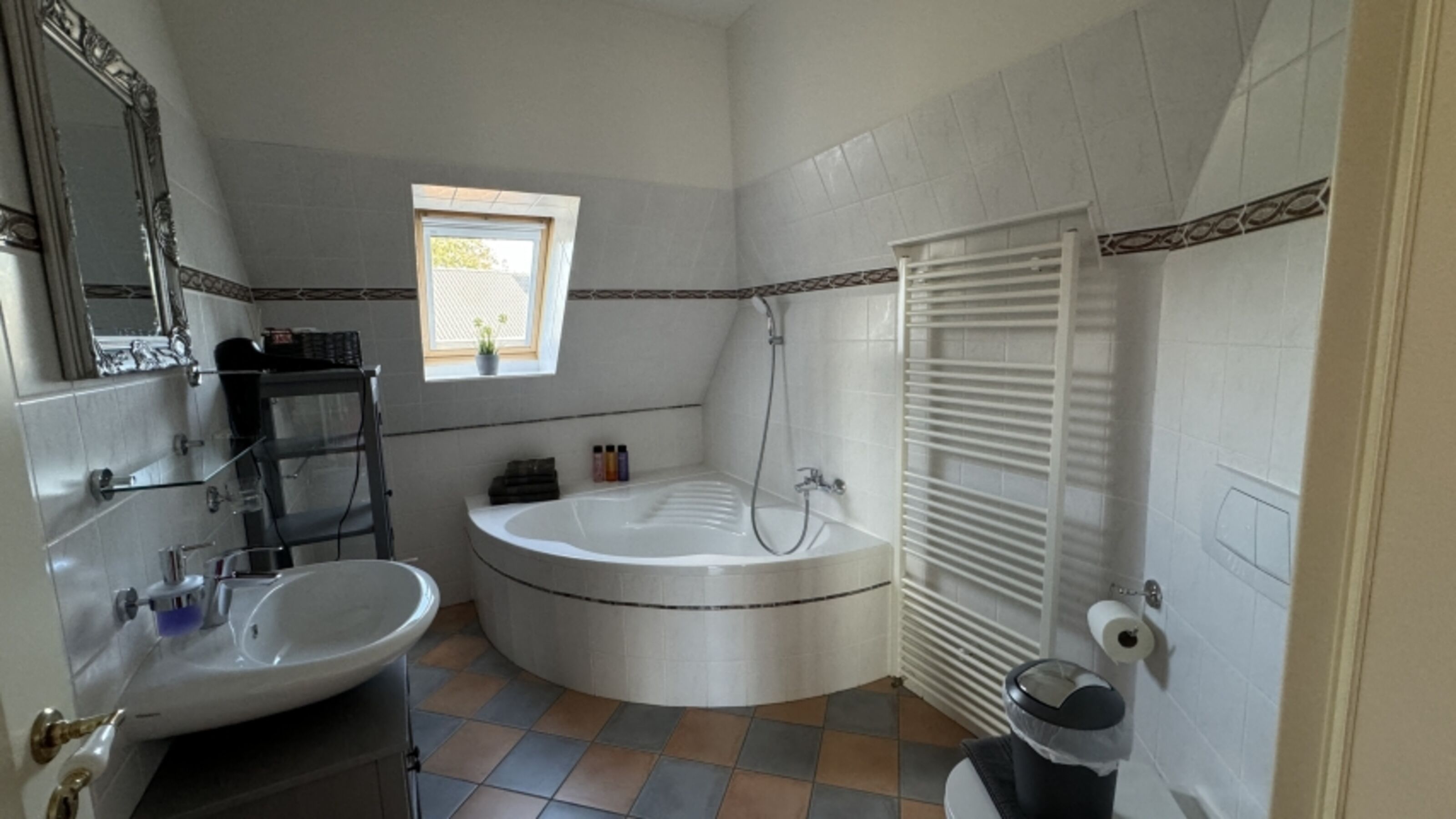 Badezimmer 1. Stock
