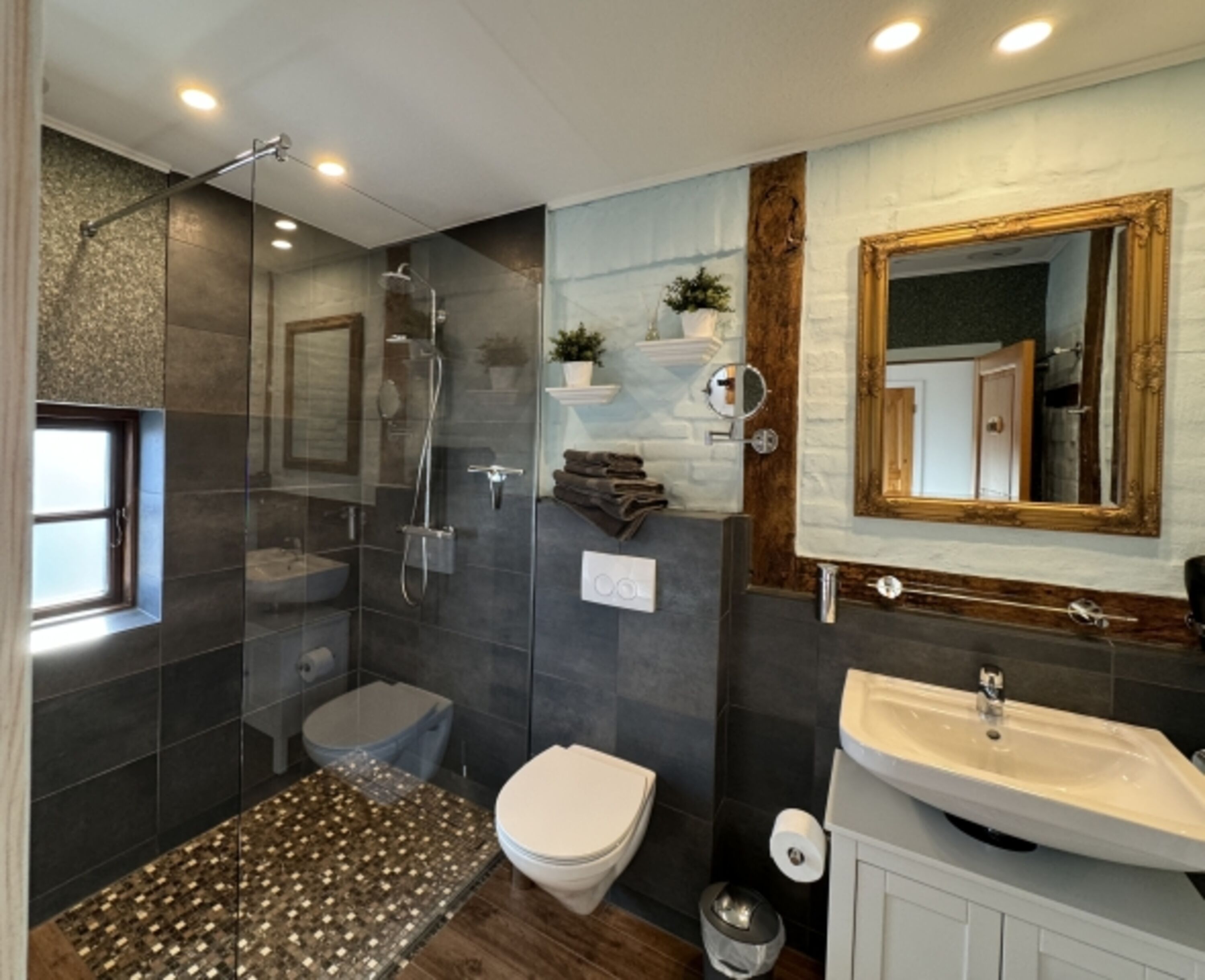 Badezimmer EG