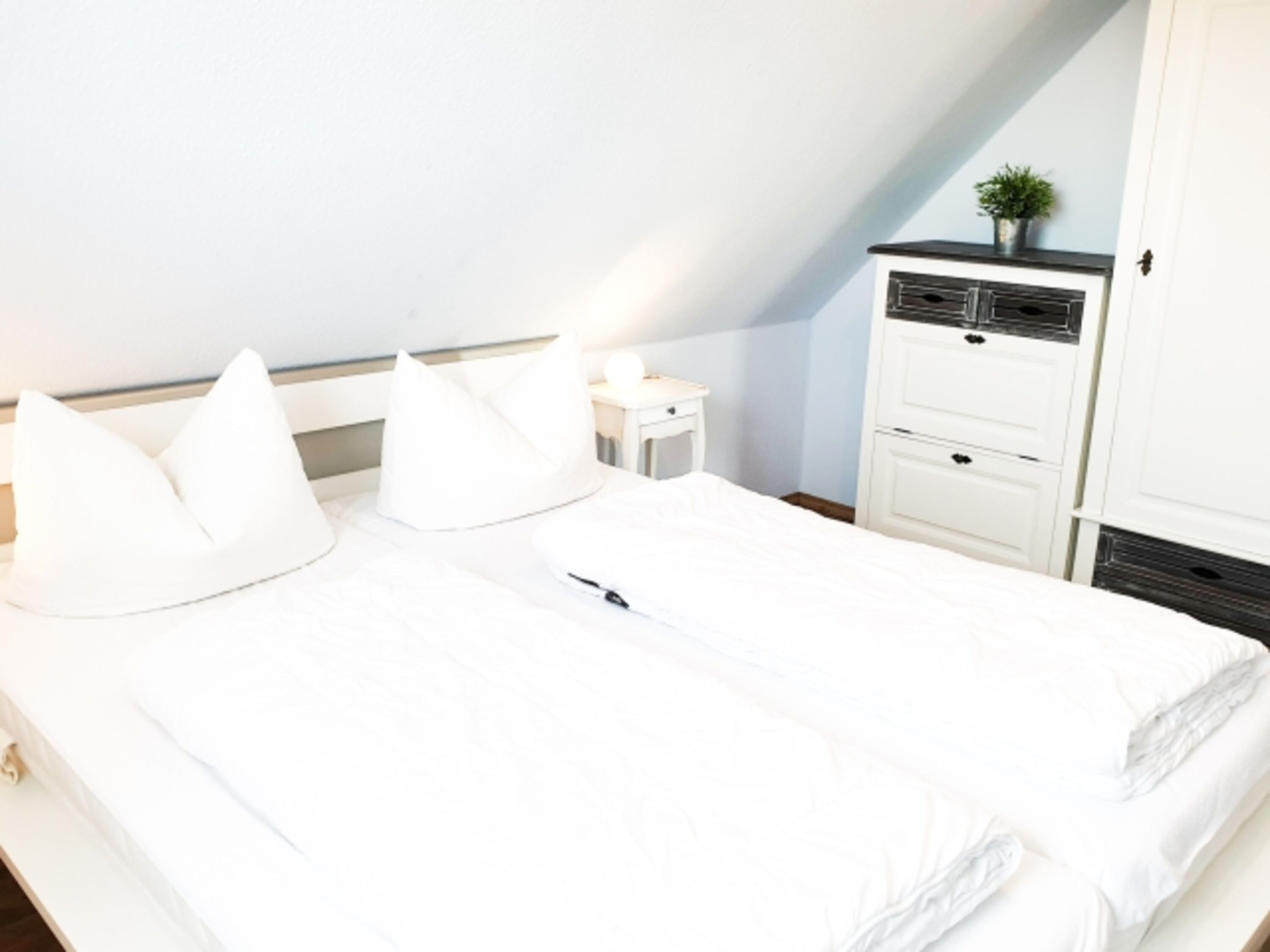 Doppelbettzimmer I