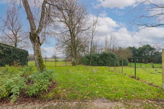 De Maade - Großer und komplett eingezäunter Garten