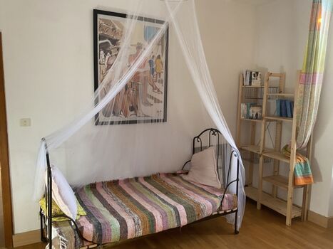 2. Bett im Schlafzimmer 2