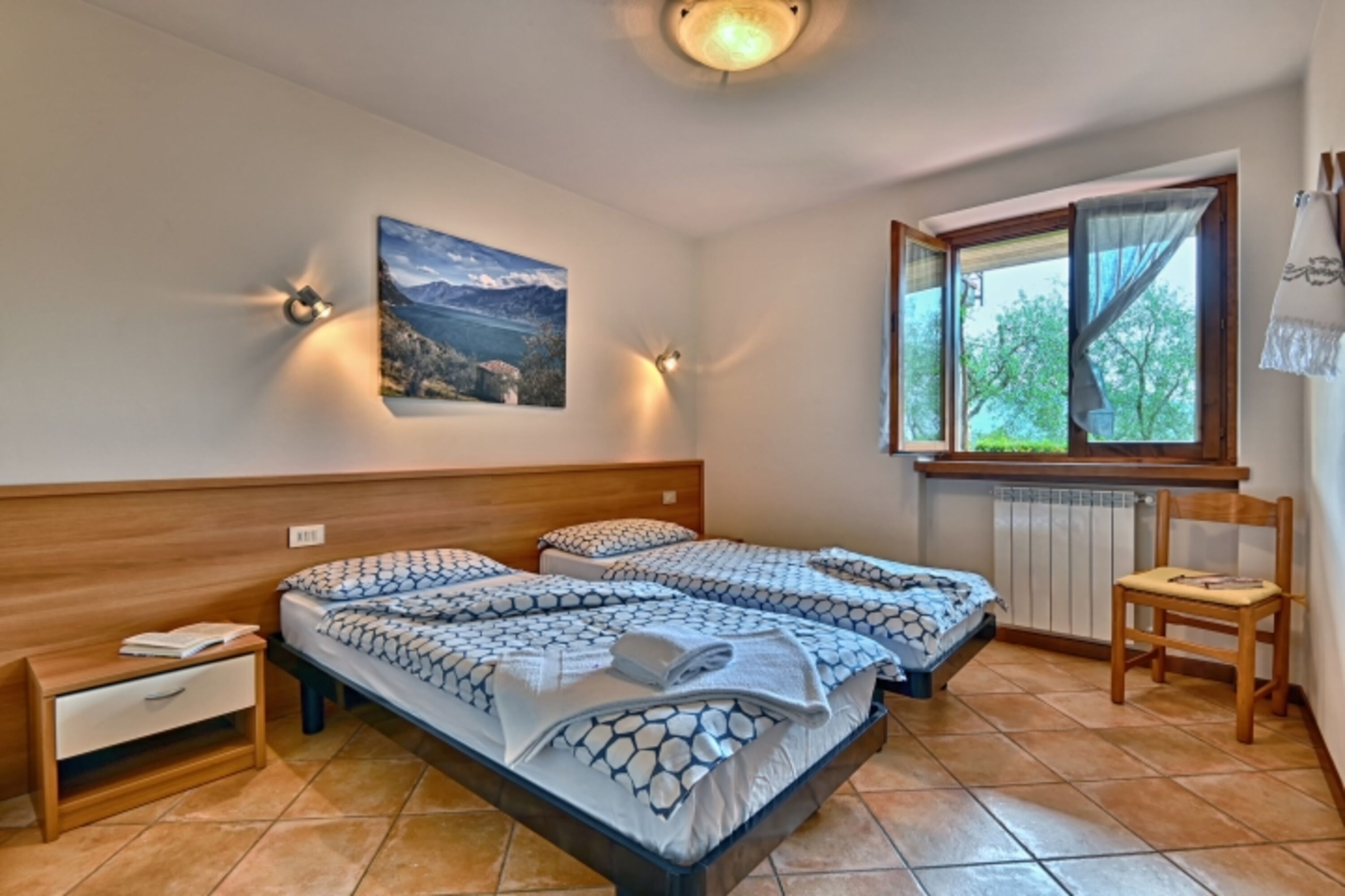 Schlafzimmer 1