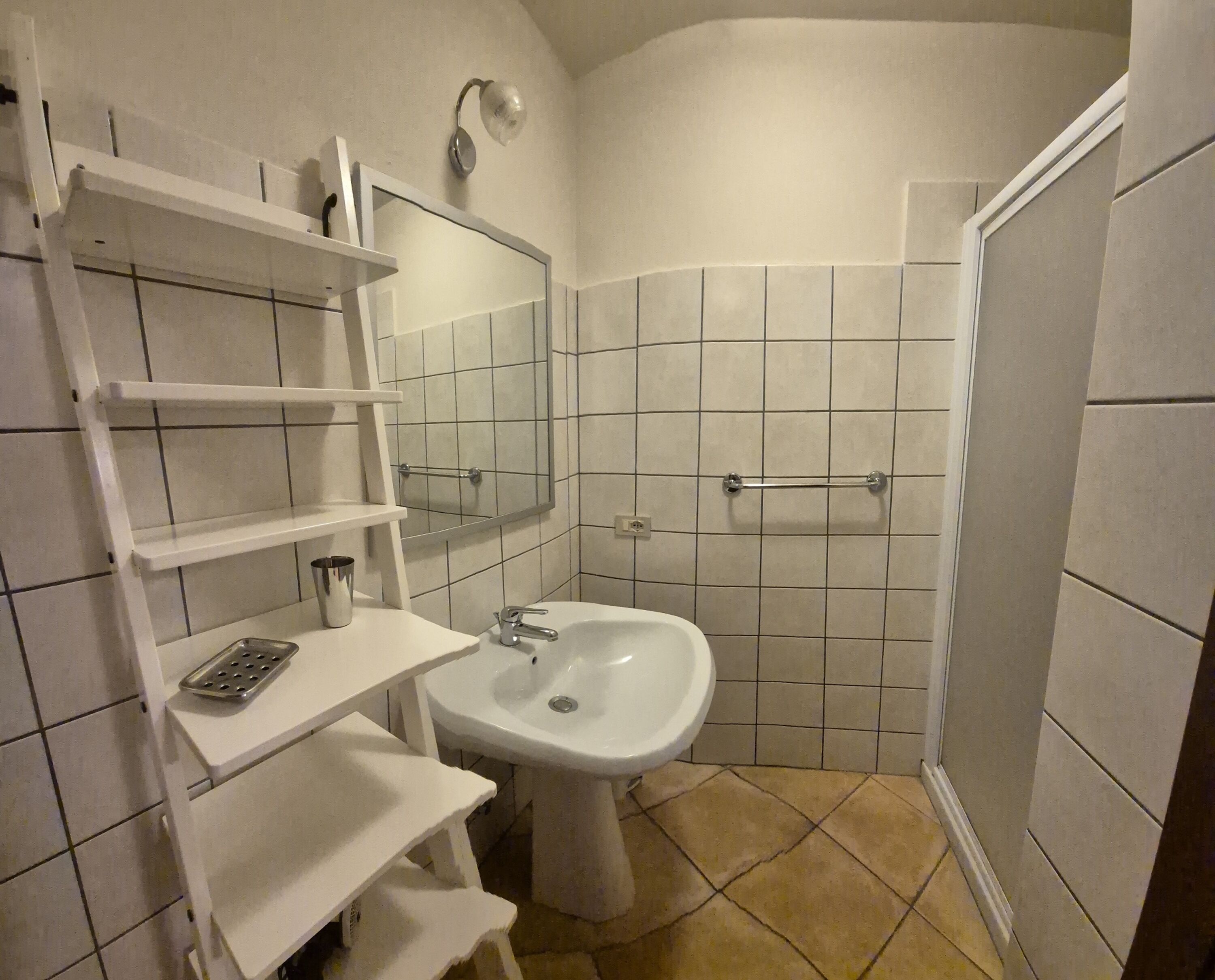 Duschbad (Renovierung für 2027 vorgesehen)