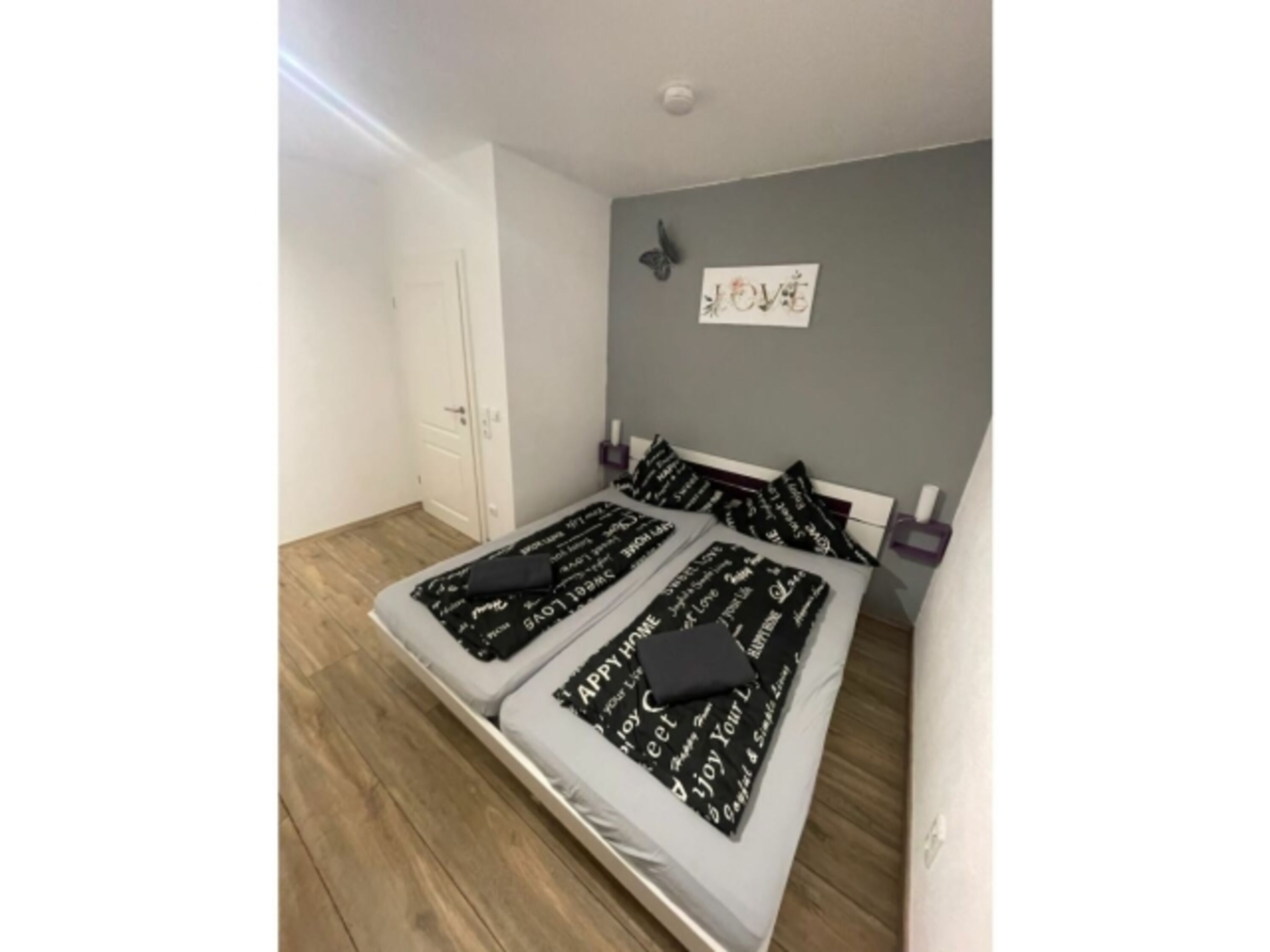 Schlafzimmer 2