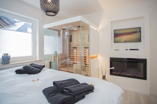 Infrarotsauna u. Elektrokamin