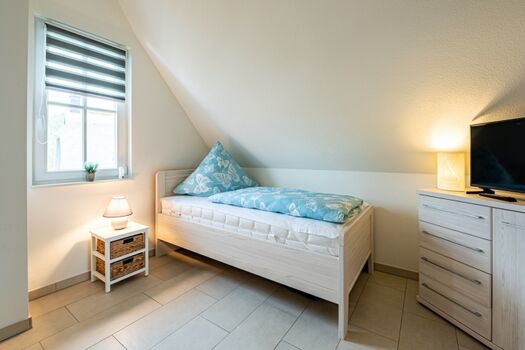 Schlafzimmer 2 mit zwei Einzelbetten