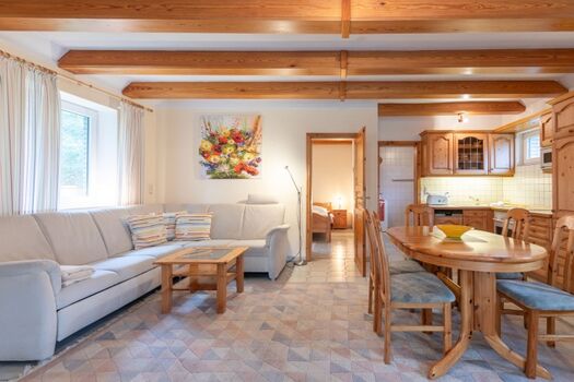 Heidehaus - Gemütlicher Wohn und Essbereich im Landhausstil