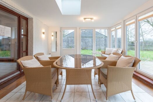 Heidehaus - Heller Wintergarten für entspannte Abende 