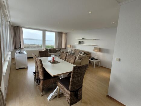 Wohn- und Essbereich