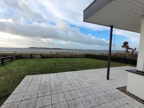 Terrasse mit Meerblick