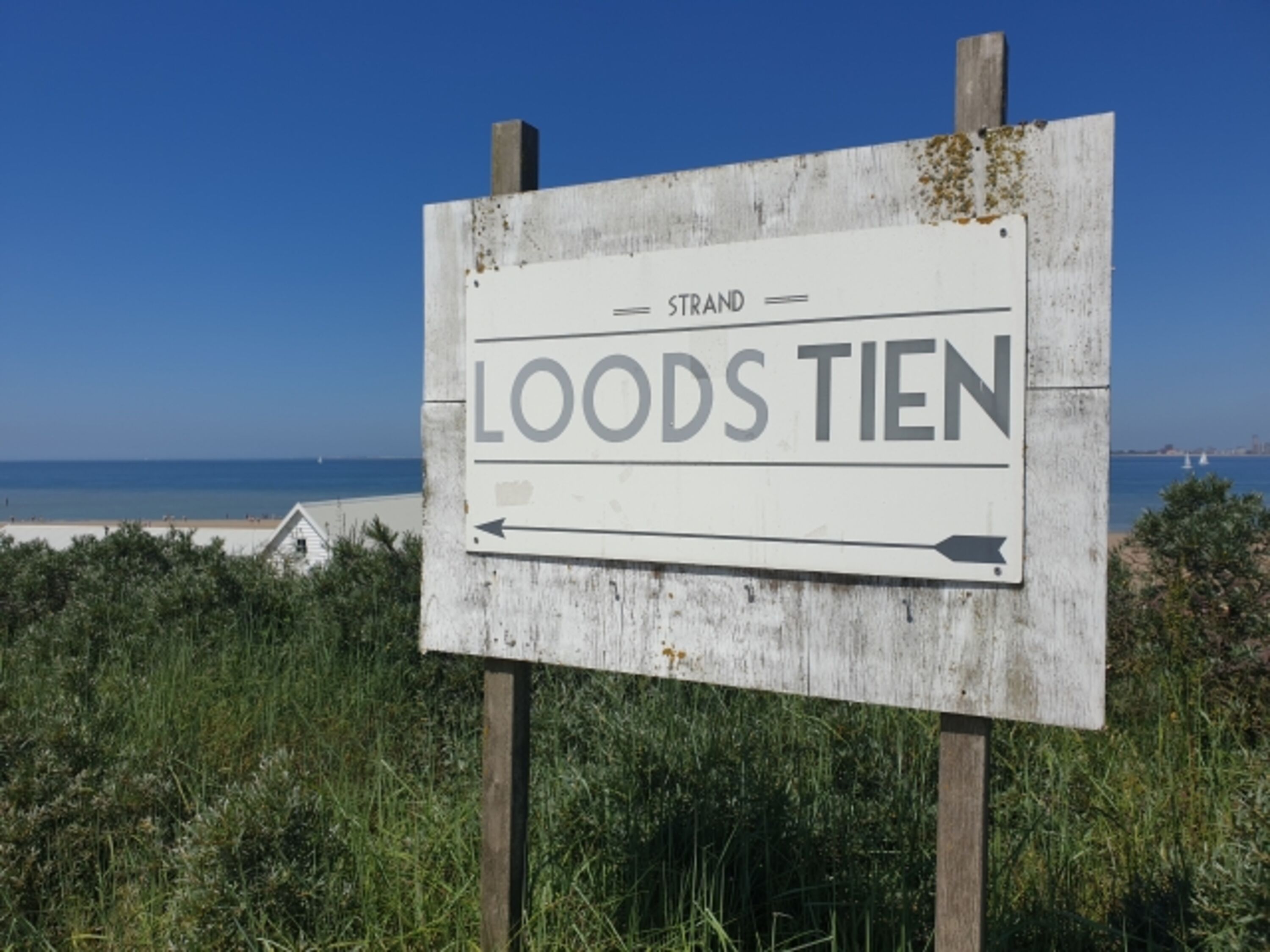 Strandbar Loods Tien