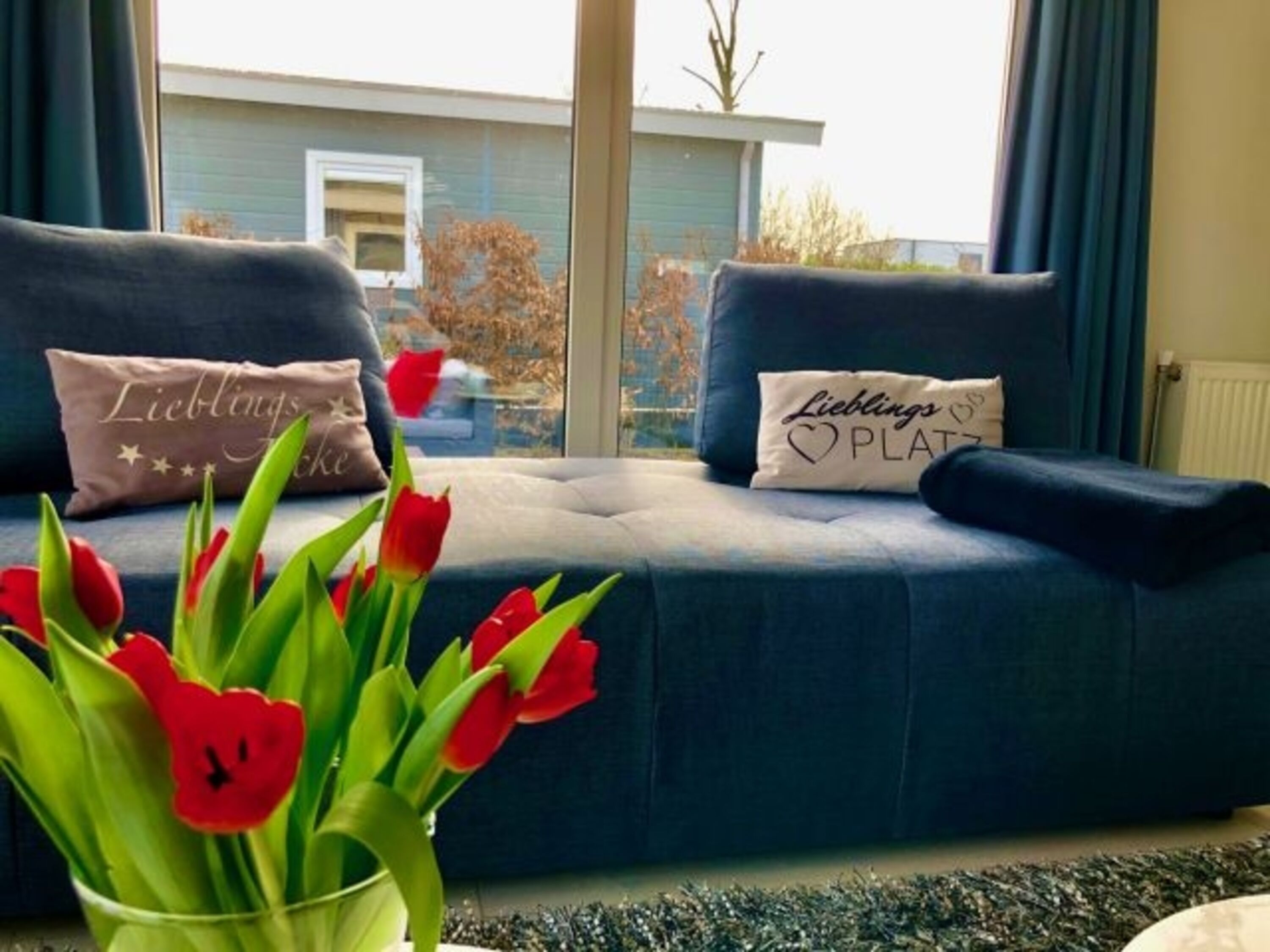 Schlafcouch am Tag