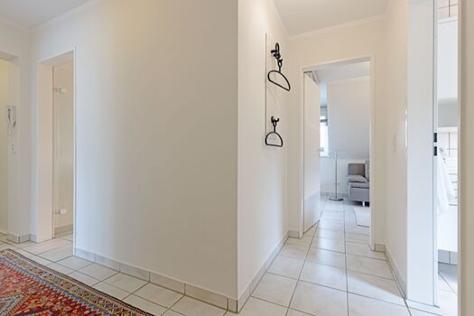 Flur und Eingangsbereich