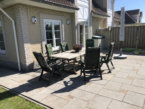 Terrasse mit Nachmittagsonne ca. 40 m²