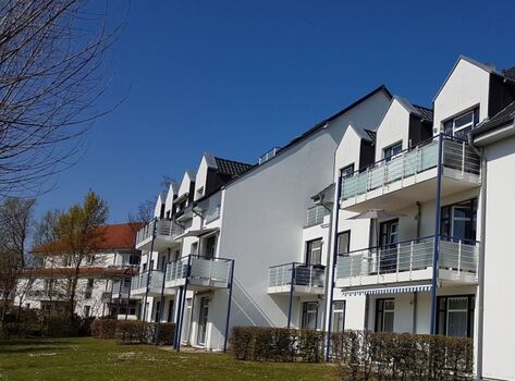 Residenz Haffblick Garten Richtung Haffblick Wiesen