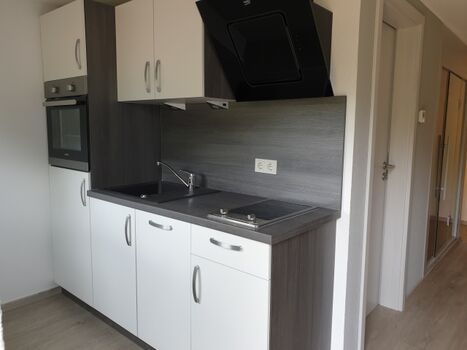 Küche komplett ausgestatt