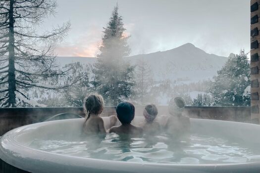 Hotpot Jacuzzi auf der Terrasse