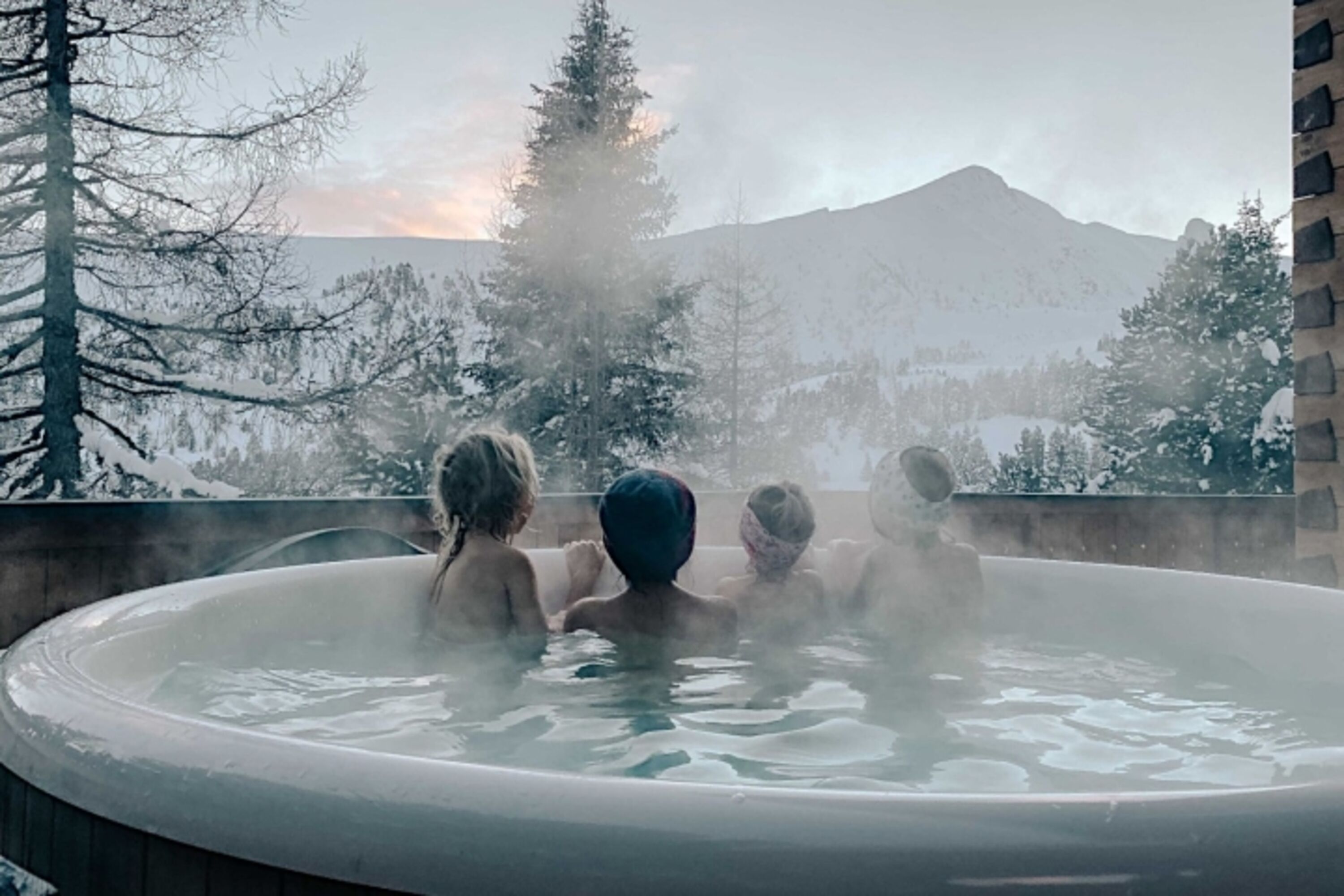 HotPot Jacuzzi auf der Panoramaterrasse