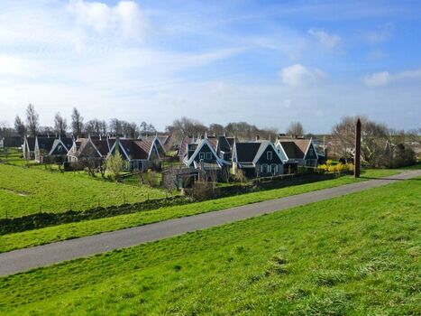 Blick auf den beschaulichen kleinen Park
