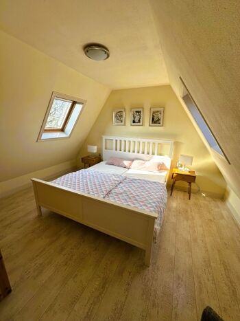 Schlafzimmer OG rechts