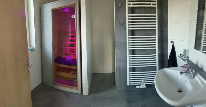 Bad UG m. Infrarotkabine