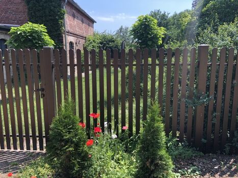 Der Eingang zum Hygge Garten