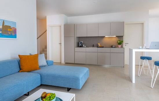 Der offene Wohn-/Essbereich glänzt durch italienisches Interior Design