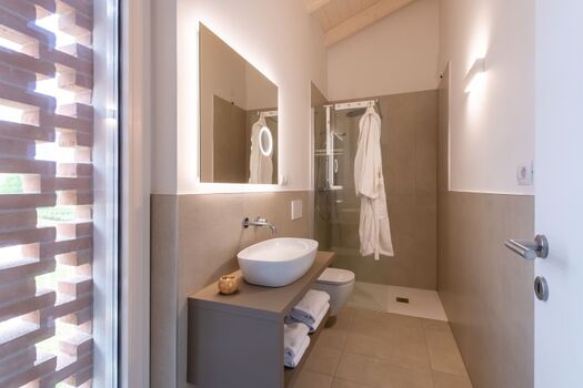 ...und 3 Badezimmer.