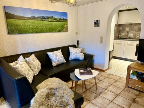 Wohn/Essbereich mit tollem Ausblick in die Natur