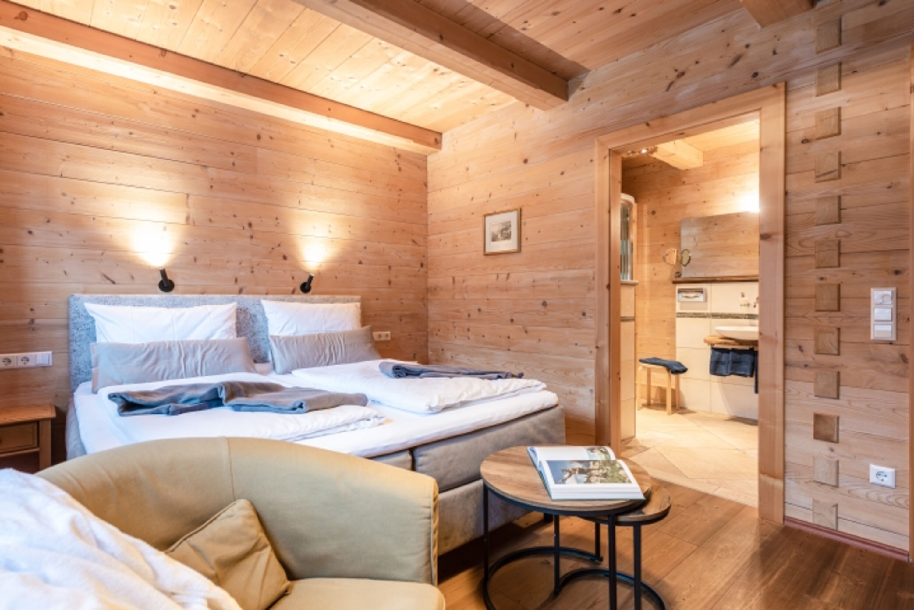 Schlafzimmer mit enSuite Badezimmer