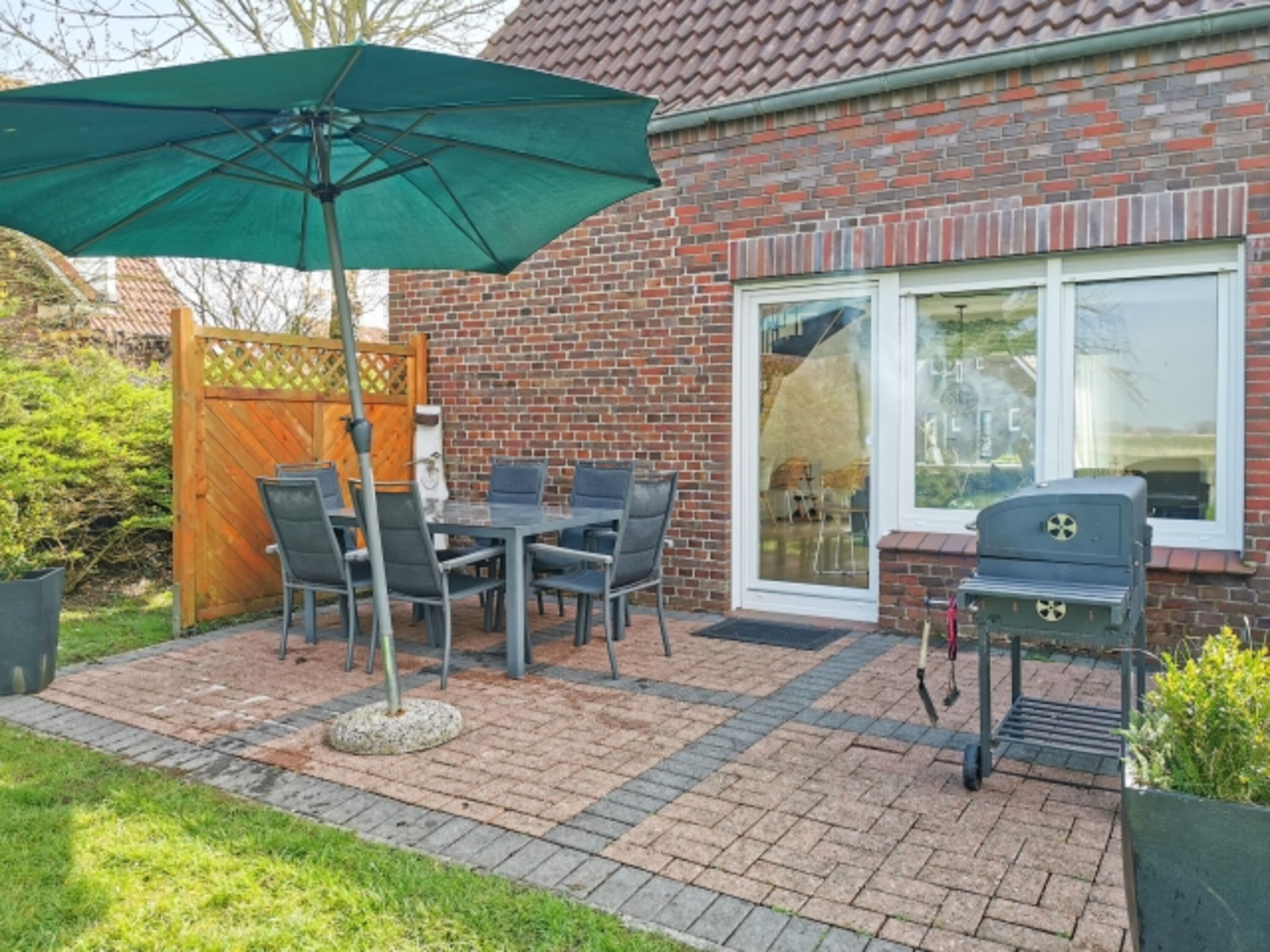 Terrasse mit Grill