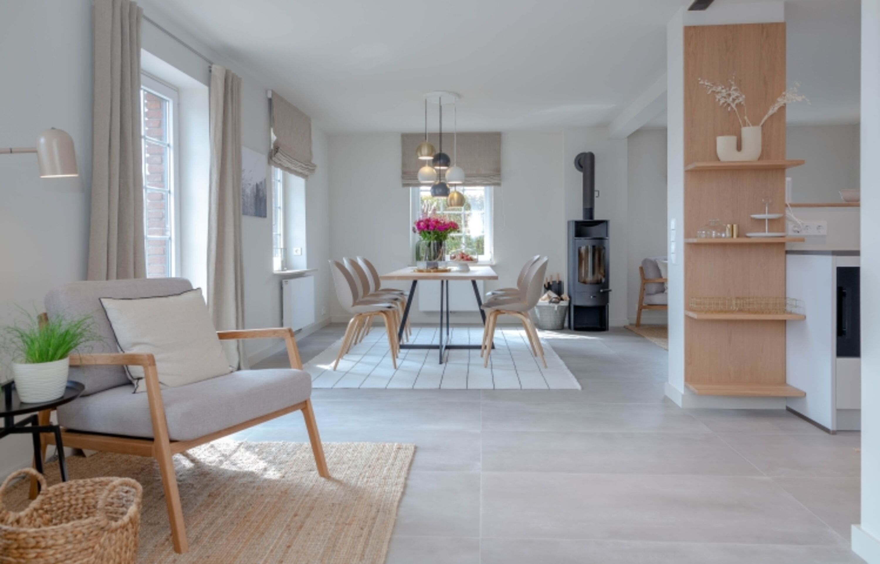 Wohnbereich mit Esszimmer