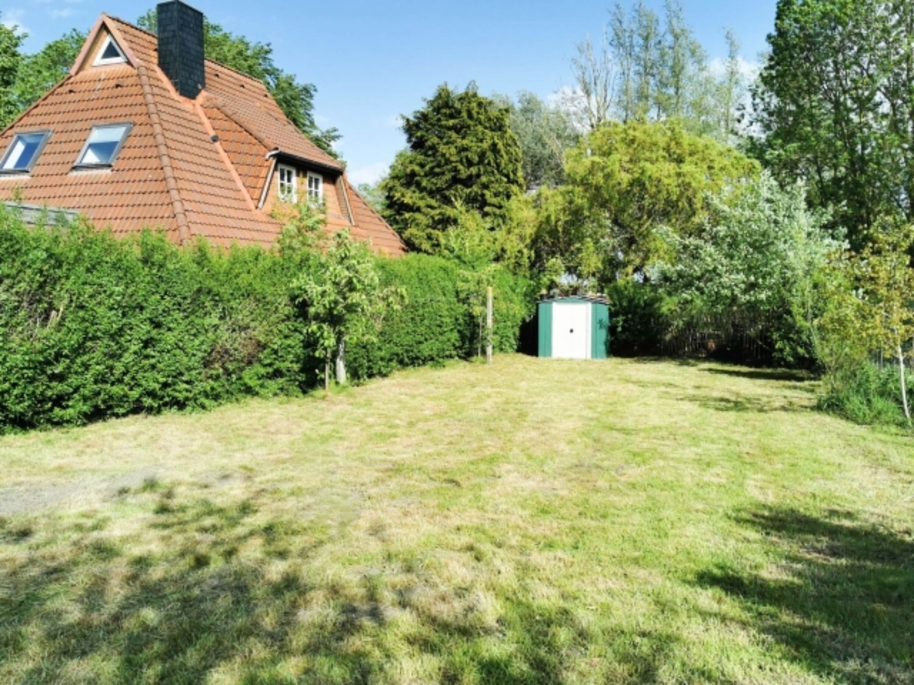 Eingezäunter Garten 