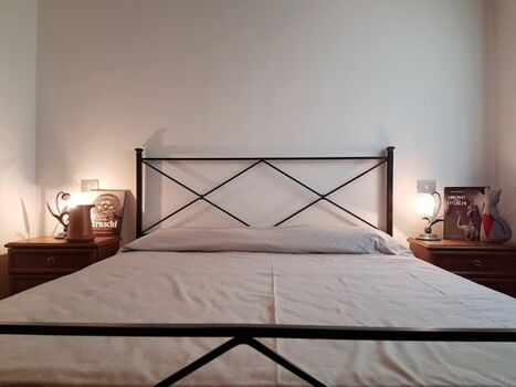 Das Schlafzimmer mit Doppelbett