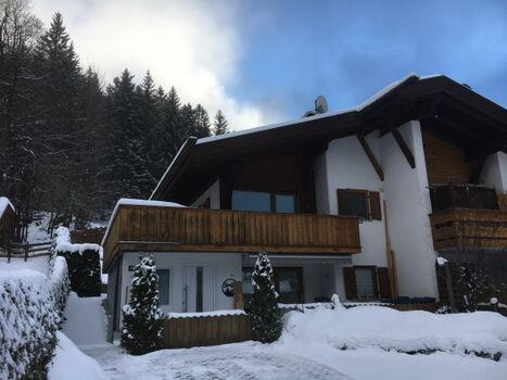 Ansicht Haus Winter
