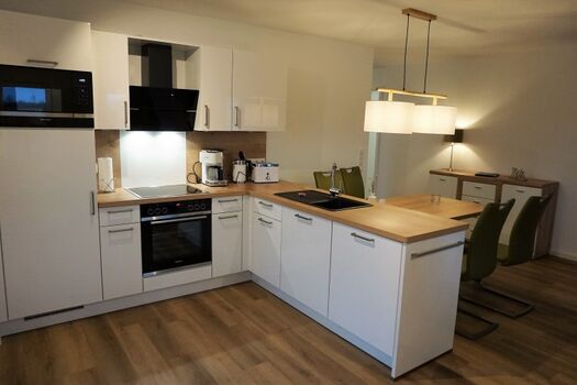 vollausgestattete Einbauküche